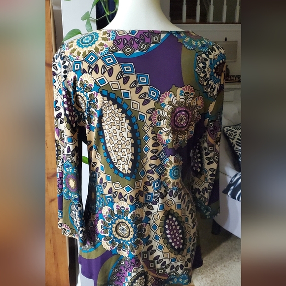 INC Size L multi colors Top - Picture 3 of 5